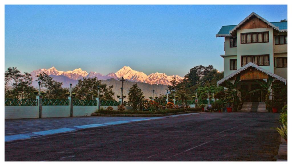 Hotel Mount Siniolchu, Gangtok Exterior foto